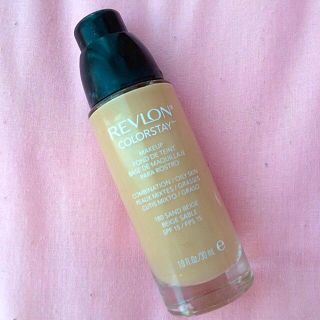 レブロン(REVLON)のリキッドファンデーション(ファンデーション)