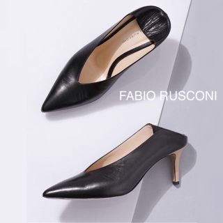 ファビオルスコーニ(FABIO RUSCONI)の新品⭐️定価27000円／ファビオ ルスコーニ／Vカット バブーシュ パンプス(ハイヒール/パンプス)