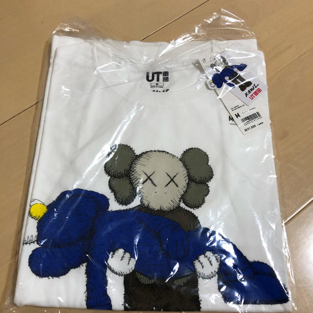 UNIQLO(ユニクロ)のKAWS メンズのトップス(Tシャツ/カットソー(半袖/袖なし))の商品写真