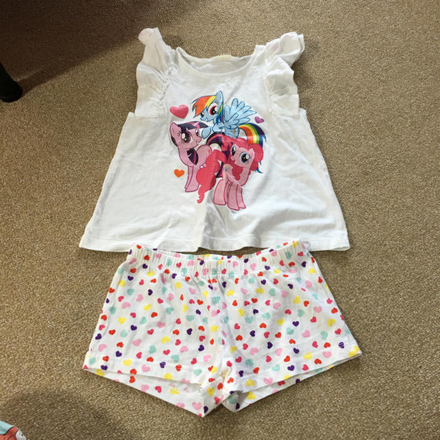 H&M(エイチアンドエム)のH＆M PONYセットアップ キッズ/ベビー/マタニティのキッズ服女の子用(90cm~)(パジャマ)の商品写真