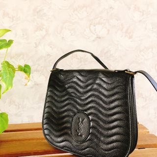 Yves Saint Laurent Beaute(ショルダーバッグ)のフリマ Yves Saint Laurent Beaute(ショルダーバッグ)のフリマ