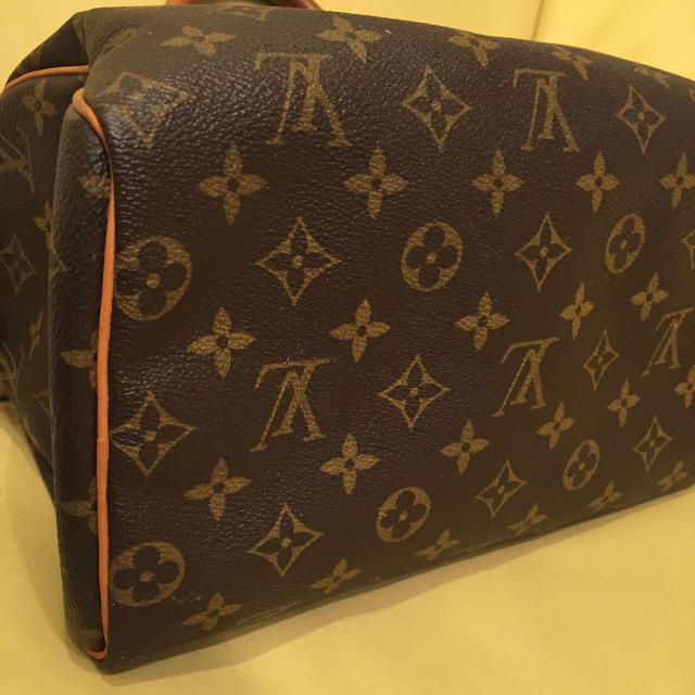 LOUIS VUITTON(ルイヴィトン)のモノグラム スピーディ25 レディースのバッグ(ハンドバッグ)の商品写真