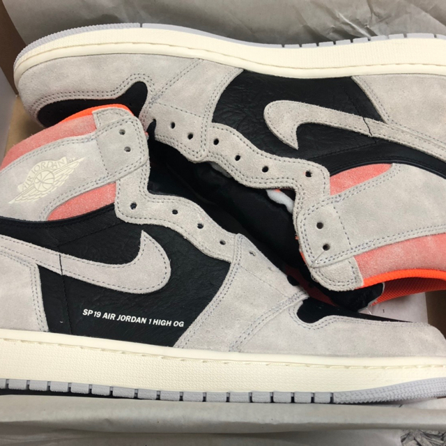 AIR JORDAN 1 RETRO HIGH OG NEUTRAL GREY