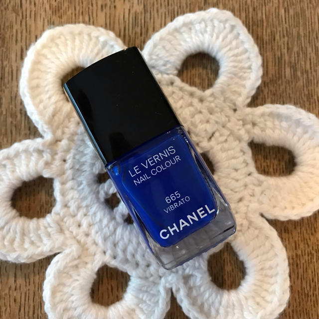 CHANEL(シャネル)の【☆aki☆様専用 】CHANEL ヴェルニ 665 ヴィブラート コスメ/美容のネイル(マニキュア)の商品写真