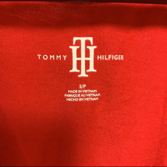 TOMMY HILFIGER(トミーヒルフィガー)のトミーヒルフィルガー Tシャツ レディースのトップス(Tシャツ(半袖/袖なし))の商品写真