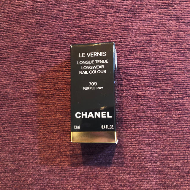 CHANEL　シャネル  ヴェルニ　709