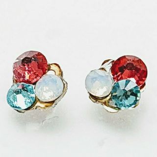 スワロフスキー(SWAROVSKI)のスワロフスキー トリコロールピアス(ピアス)