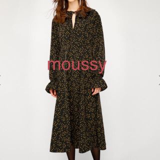 マウジー(moussy)の美品☆完売☆moussy  STAR DRESS 星☆ロングワンピース(ロングワンピース/マキシワンピース)