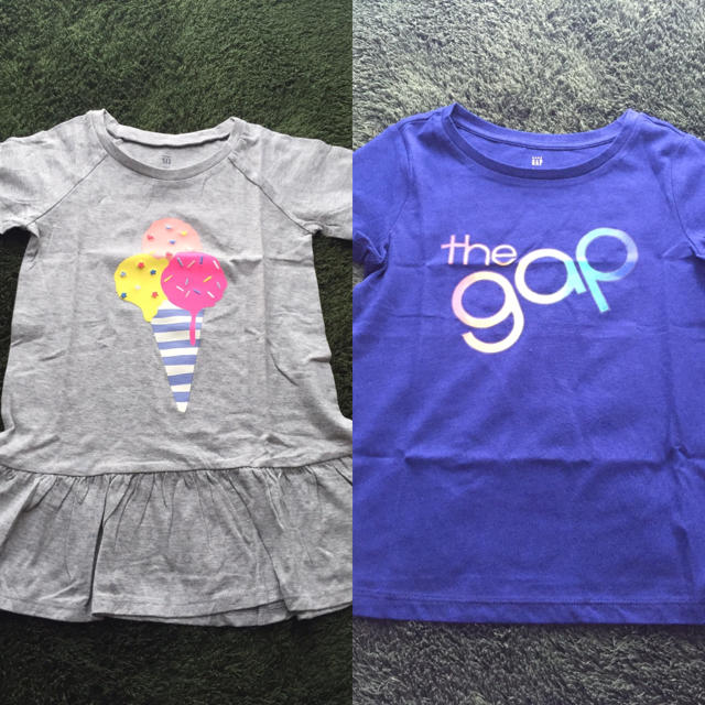 GAP Kids(ギャップキッズ)のギャップ キッズ Ｔシャツ２枚セット キッズ/ベビー/マタニティのキッズ服女の子用(90cm~)(Tシャツ/カットソー)の商品写真