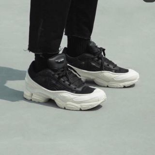 ラフシモンズ(RAF SIMONS)のRAF SIMONS OZWEEGO(スニーカー)