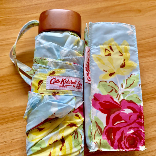 Cath Kidston(キャスキッドソン)のキャスキッドソン 折り畳み傘 レディースのファッション小物(傘)の商品写真