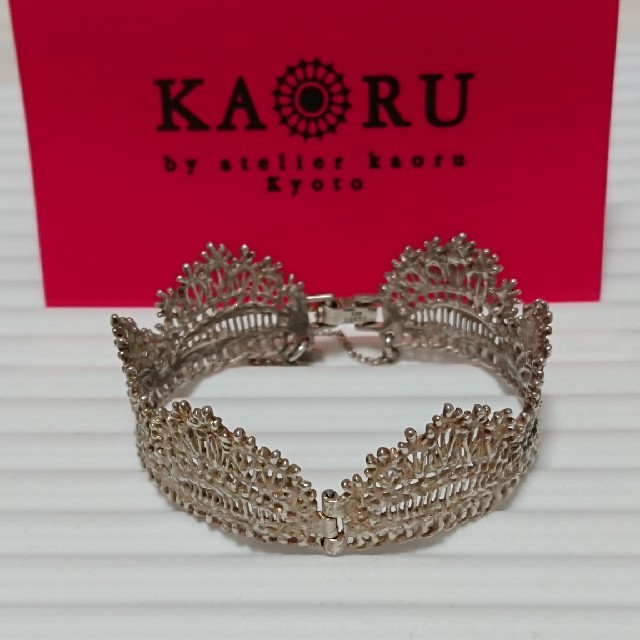 KAORU(カオル)のibukino663様専用出品 KAORU バングル＆ピアス レディースのアクセサリー(ブレスレット/バングル)の商品写真