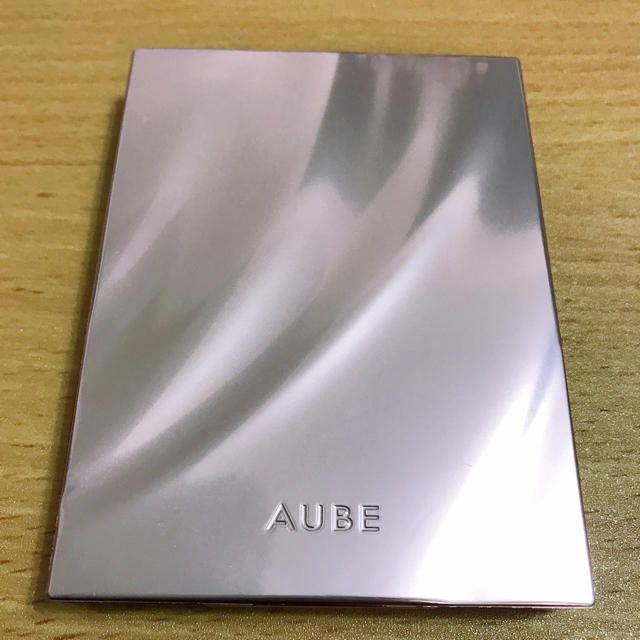 AUBE couture(オーブクチュール)のオーブクチュール ひと塗り アイシャドウ コスメ/美容のベースメイク/化粧品(アイシャドウ)の商品写真