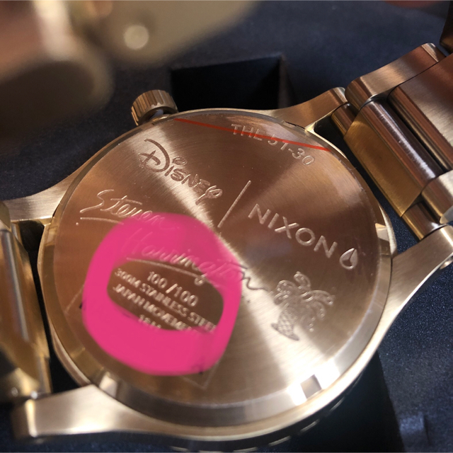 NIXON(ニクソン)の【チャミ様】ミッキー 90周年記念  世界100本限定 メンズの時計(腕時計(アナログ))の商品写真