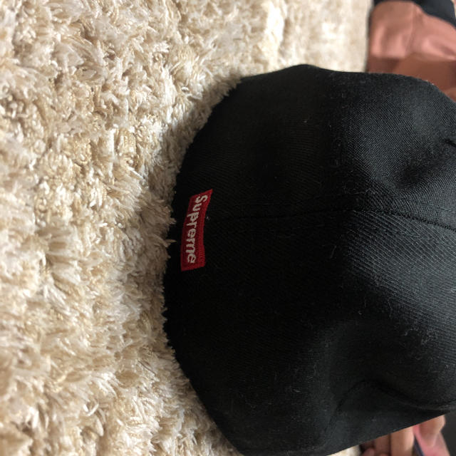 Supreme(シュプリーム)のsupreme×newera キャップ メンズの帽子(キャップ)の商品写真