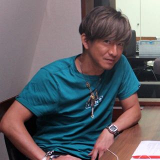 ヴァンズ(VANS)のL サイズ VANS  EASY BOX 海外限定Ｔシャツ 木村拓哉さん着用☆(Tシャツ/カットソー(半袖/袖なし))