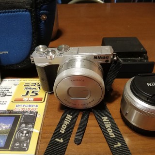 ニコン(Nikon)のNikon 1 J5 ダブルレンズキット ミラーレス(ミラーレス一眼)