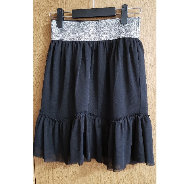 ウエスト　シルバー　黒スカート レディースのスカート(ミニスカート)の商品写真