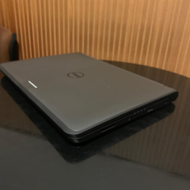 DELL(デル)のDELL latitude 3340 14インチ液晶(masyato様専用) スマホ/家電/カメラのPC/タブレット(ノートPC)の商品写真