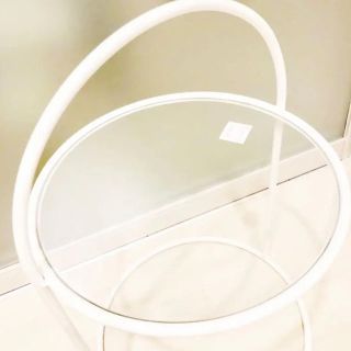 ザラホーム(ZARA HOME)の新品 ZARA HOME ザラホーム ホワイトストラクチャー ラウンド テーブル(コーヒーテーブル/サイドテーブル)