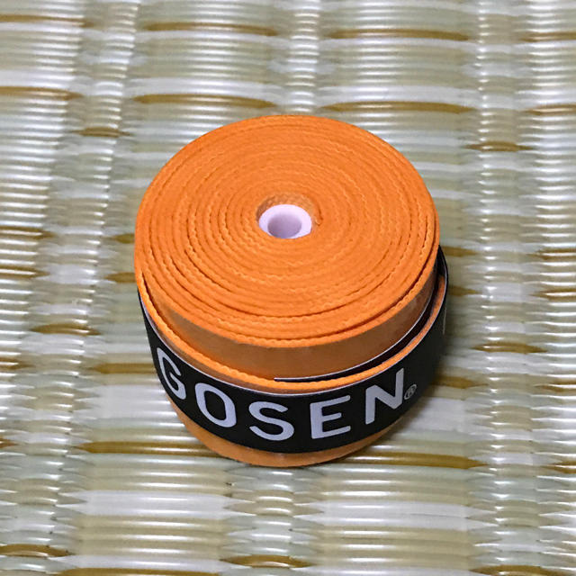 GOSEN(ゴーセン)のGOSENグリップテープ（橙） スポーツ/アウトドアのテニス(その他)の商品写真