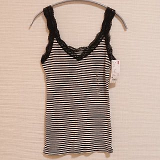 ユニクロ(UNIQLO)の新品・未使用  ユニクロ 2wayリブレースタンクトップ  黒ラメボーダー(タンクトップ)