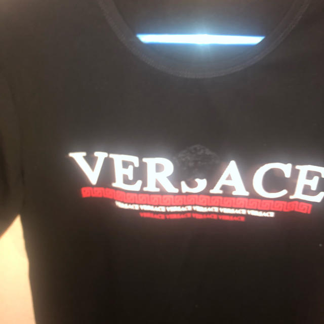 VERSACE(ヴェルサーチ)のVERSACE  ヴェルサーチ シャツ メンズのトップス(Tシャツ/カットソー(半袖/袖なし))の商品写真