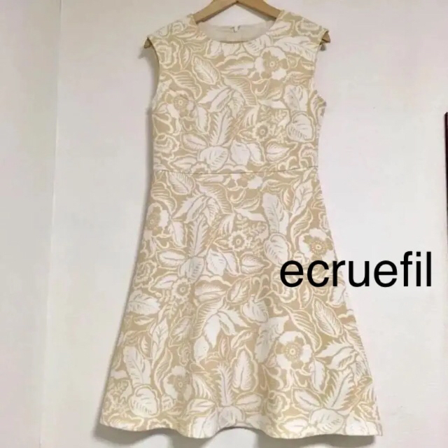 HI_SA_RA【新品・未使用】ecruefil ワンピース