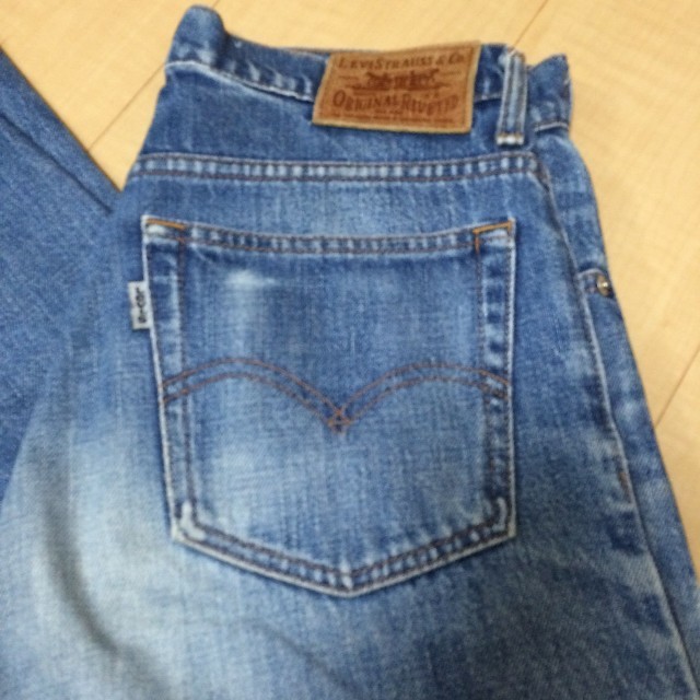 Levi's(リーバイス)のレア リーバイス シルバータブ ハイウエストデニム テーパードスリム レディースのパンツ(デニム/ジーンズ)の商品写真