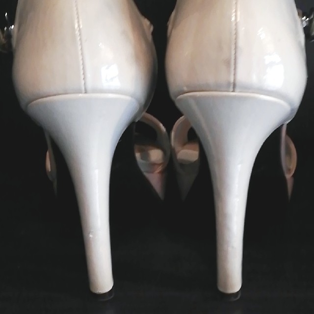 salire(サリア)のmika様専用ページ レディースの靴/シューズ(サンダル)の商品写真
