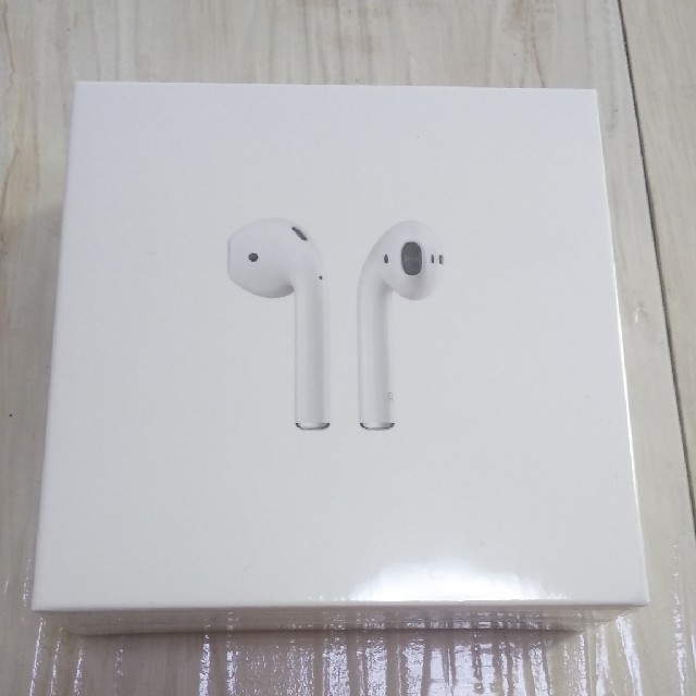 Apple AirPods  
MRXJ2J/A 新品未開封