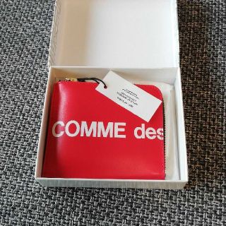 コムデギャルソン(COMME des GARCONS)の★新品★コムデギャルソン　Huge logo wallet 財布 レッド(折り財布)