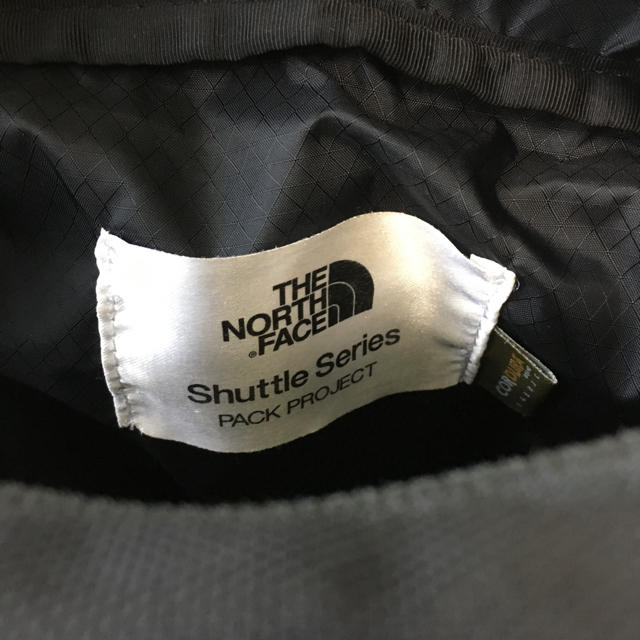 THE NORTH FACE(ザノースフェイス)の【nao様専用】シャトルデイパックスリム メンズのバッグ(ビジネスバッグ)の商品写真