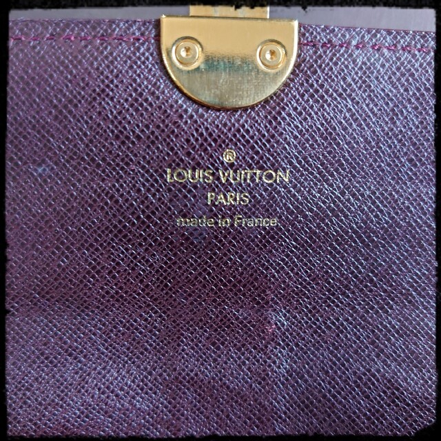 LOUIS VUITTON(ルイヴィトン)の*゜・LOUlS VUlTTON 長財布・゜* レディースのファッション小物(財布)の商品写真