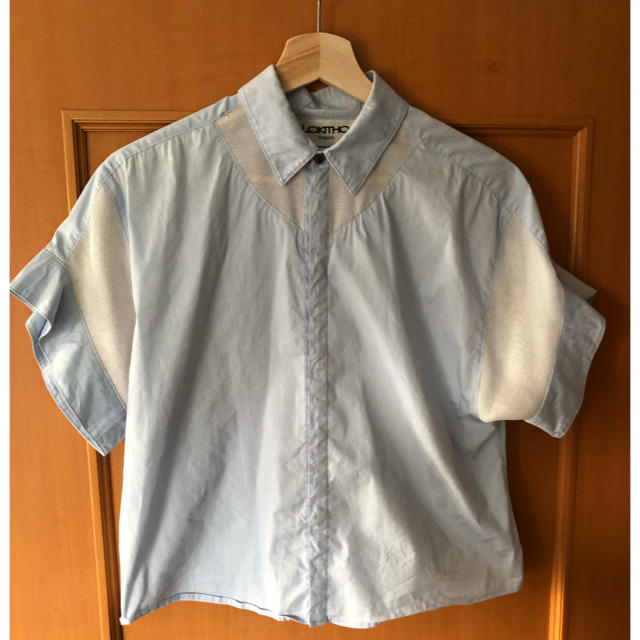 LOKITHO(ロキト)のLOKITHO レディースシャツ レディースのトップス(シャツ/ブラウス(半袖/袖なし))の商品写真