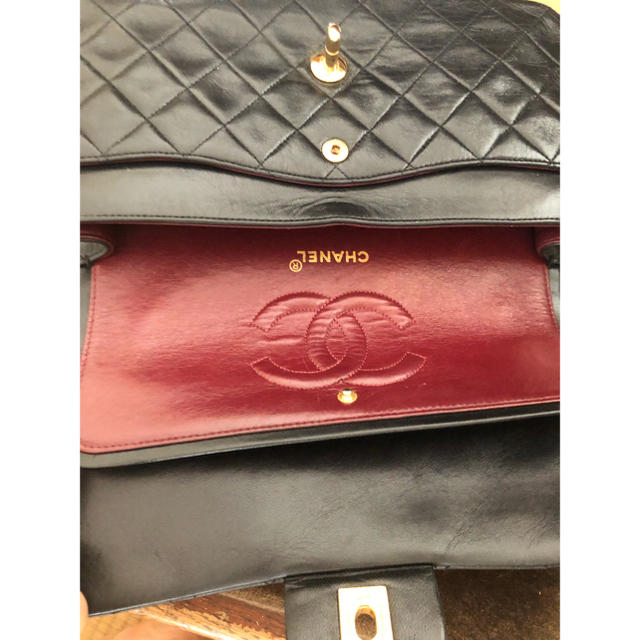 CHANEL(シャネル)のツリーランド様専用 シャネル マトラッセ ショルダーバッグ 26cm レディースのバッグ(ショルダーバッグ)の商品写真