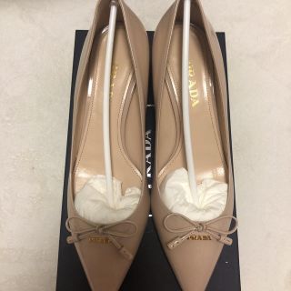 プラダ(PRADA)のPRADA パンプス ベージュ 37.5 一度使用のみ プラダ(ハイヒール/パンプス)