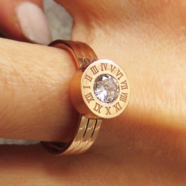 リング 指輪 ローマ数字 ストーン ステンレス ピンクゴールド レディース レディースのアクセサリー(リング(指輪))の商品写真