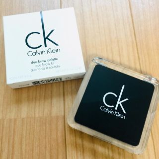 カルバンクライン(Calvin Klein)のCalvin Klein カルバンクライン デュオ アイブローパレット(パウダーアイブロウ)