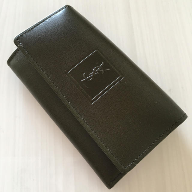 Saint Laurent(サンローラン)の新品 イヴ サンローラン キーケース YVES SAINT LAURENT レディースのファッション小物(キーケース)の商品写真