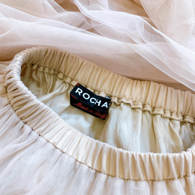 ROCHAS(ロシャス)のROCHAS ミモレ〜ロング丈 チュール重ね ふんわりロングスカート  レディースのスカート(ロングスカート)の商品写真