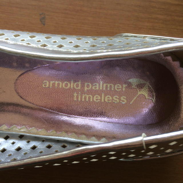 Arnold Palmer(アーノルドパーマー)のアーノルドパーマー パンプス 23.5センチ レディースの靴/シューズ(ハイヒール/パンプス)の商品写真