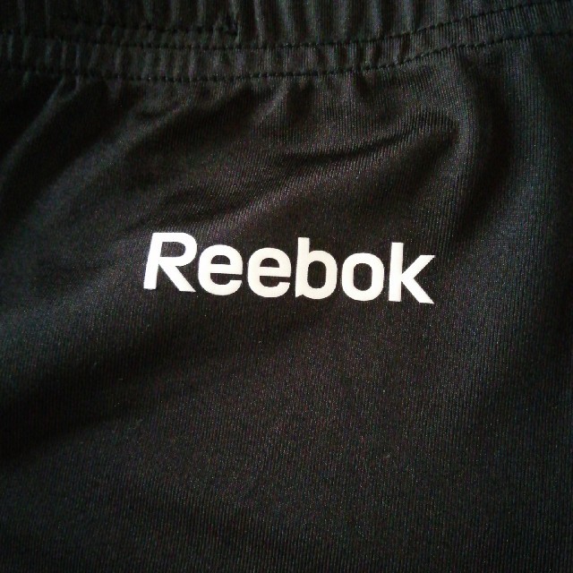 Reebok(リーボック)のReebokスパッツ スポーツ/アウトドアのトレーニング/エクササイズ(ヨガ)の商品写真