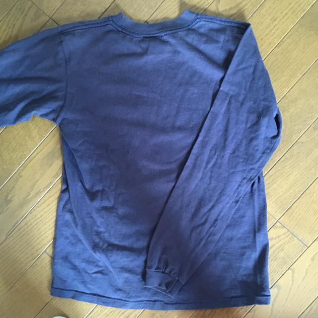 MILKFED.(ミルクフェド)のMILK FEDの濃紺×ラベンダーロゴ ロンT レディースのトップス(Tシャツ(長袖/七分))の商品写真