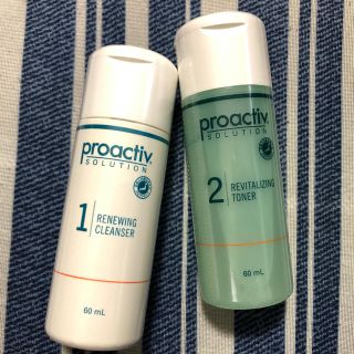 プロアクティブ(proactiv)の【新品未開封】プロアクティブ薬用洗顔料/化粧水60mlセットproactiv(サンプル/トライアルキット)