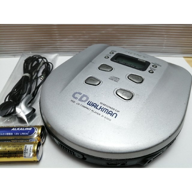 SONY - ソニー CDウォークマン D-E500の通販 by Portable Audio REUSE SHOP｜ソニーならラクマ