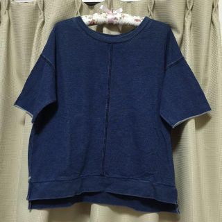 エイチアンドエム(H&M)のデニムトップス♡(カットソー(半袖/袖なし))