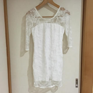 セシルマクビー(CECIL McBEE)のH&M白レースワンピース ドレス(ひざ丈ワンピース)