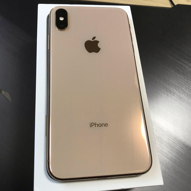 Apple(アップル)のiphone XS Max 香港版 256GB ゴルド 新品同様 スマホ/家電/カメラのスマートフォン/携帯電話(スマートフォン本体)の商品写真