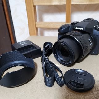 パナソニック(Panasonic)のPanasonic　LUMIX DMC-FZ1000(コンパクトデジタルカメラ)